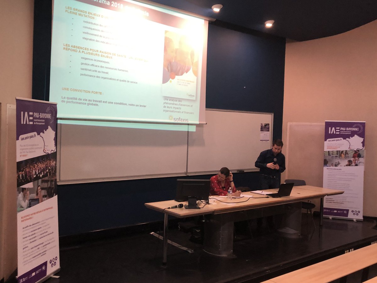 IAEPauBayonne's tweet photo. #OpenSIAE « #qualité de vie au #travail » ➡️ intervention de Sandrine WERY @ANDRH_Officiel Groupe pays de l’adour et de Maxime PERROT directeur de projets @Sofaxis 👉Un public de tout horizon ce soir à l’@IAEPauBayonne pour échanger sur le sujet ! https://t.co/ESlRkXzf5g