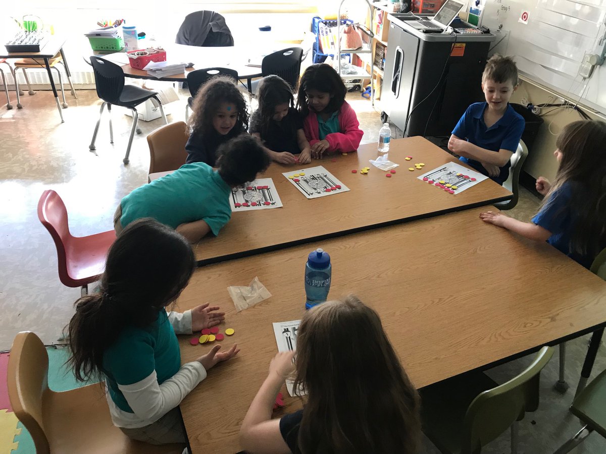 IAMKinderCrew's tweet photo. Adding &amp; subtracting game #inspiremuncie #kindercrew #Kindergarten https://t.co/ZaKzy6zGDz