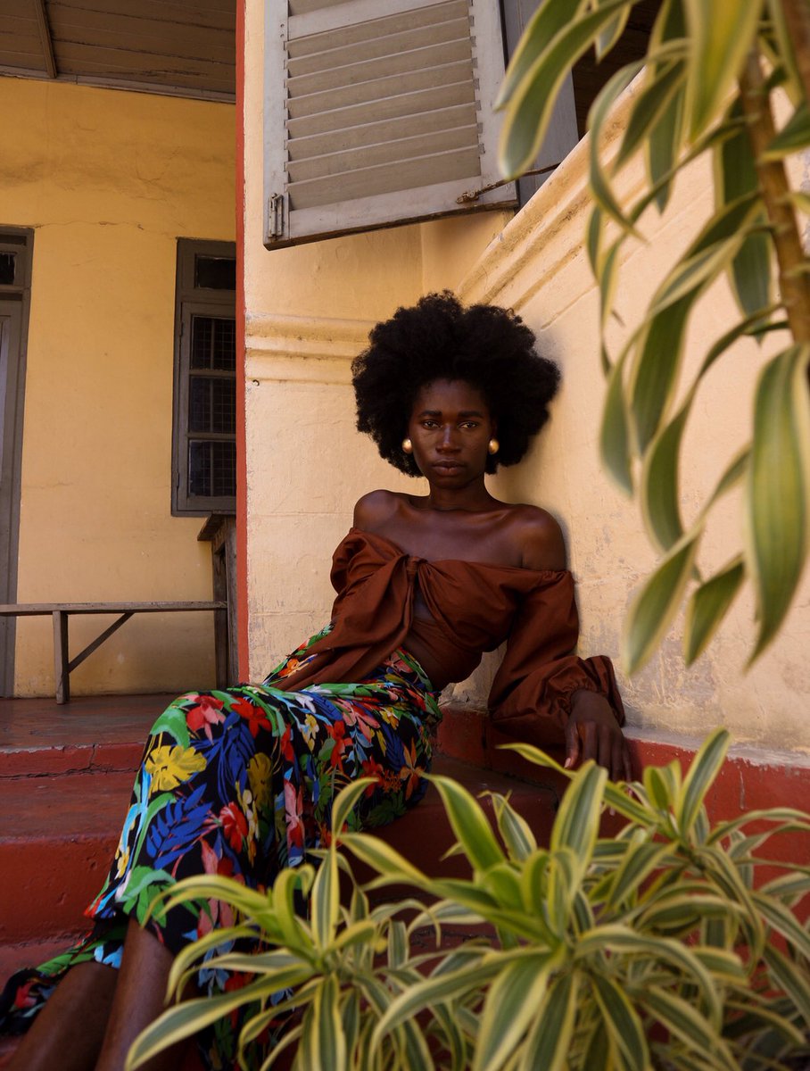 shoplibaya's tweet photo. Mood: Congolese Rumba, African sun and Libaya on ~ loading your summerwardrobe on https://t.co/81VdkoW6Fo #comingsoon https://t.co/mDeT6qJc5w