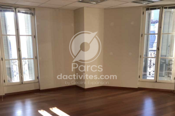 parcsdactivites's tweet photo. De nombreux #bureaux sont à #louer ou à #vendre à #Marseille ! Restez informé des disponibilités sur @parcsdactivites : https://t.co/Sdh9YHLHwU Pour être accompagné gratuitement dans votre #projet d'implantation, transmettez nous votre cahier des charges ! On s'occupe du reste. https://t.co/MuxQOeCQRo