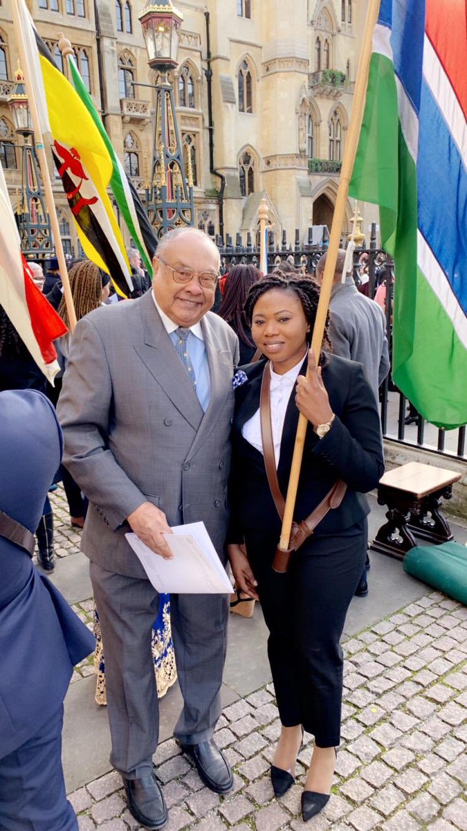 SWardleFCDO's tweet image. Super to say HE Francis Blain, High Commissioner &amp;amp; Commonwealth scholar @mariamsisidrame flying the #Gambia flag at today’s #CommonwealthDay2019 celebrations in London #ConnectedCommonwealth @UKinGambia