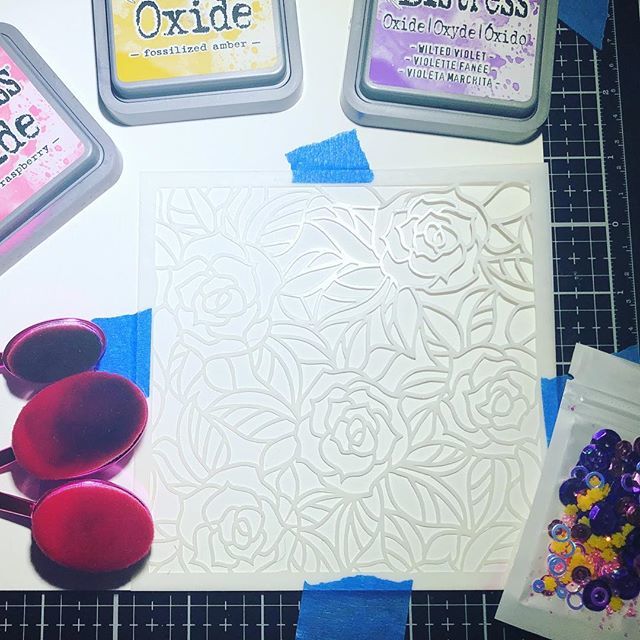 bethduffdesigns's tweet image. Working on something magical.... #myfavoriteprincess #blendblendblend @tim_holtz @ranger_ink @kindredstamps ift.tt/2HhnMFQ