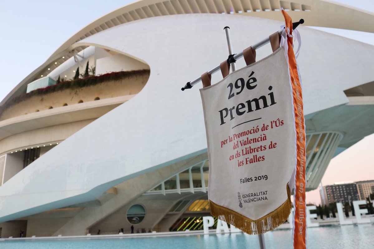 FallaElCastell's tweet image. #BonProfit