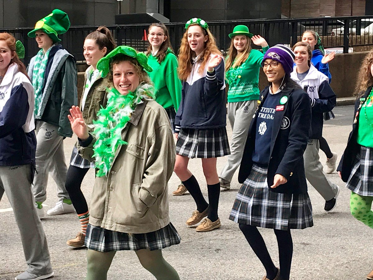 IND1847's tweet photo. Even know we are Blue we still love the Green! IND student ambassadors and members of the crew team were all smiles yesterday while representing IND at the 64th annual Baltimore St. Patrick Parade. Lucky to be an IND girl! #indofmd https://t.co/O73tMY8lPE