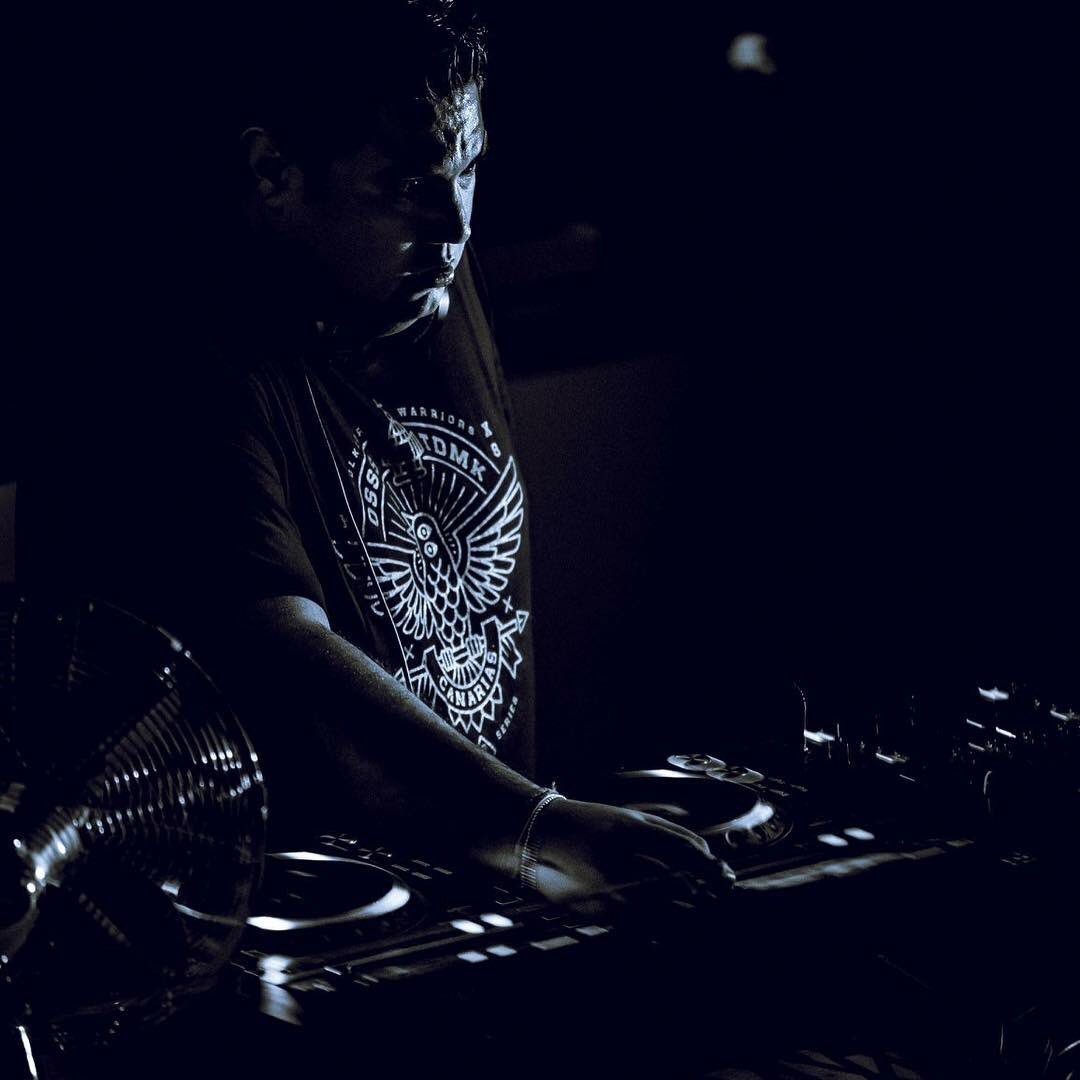 AdayChinea's tweet photo. My Job, my passion
https://t.co/Y7N8JqJPa0
#adaychinea
#techhouse
#deephouse
#music
#FelizLunes https://t.co/QvM5CQXWGI