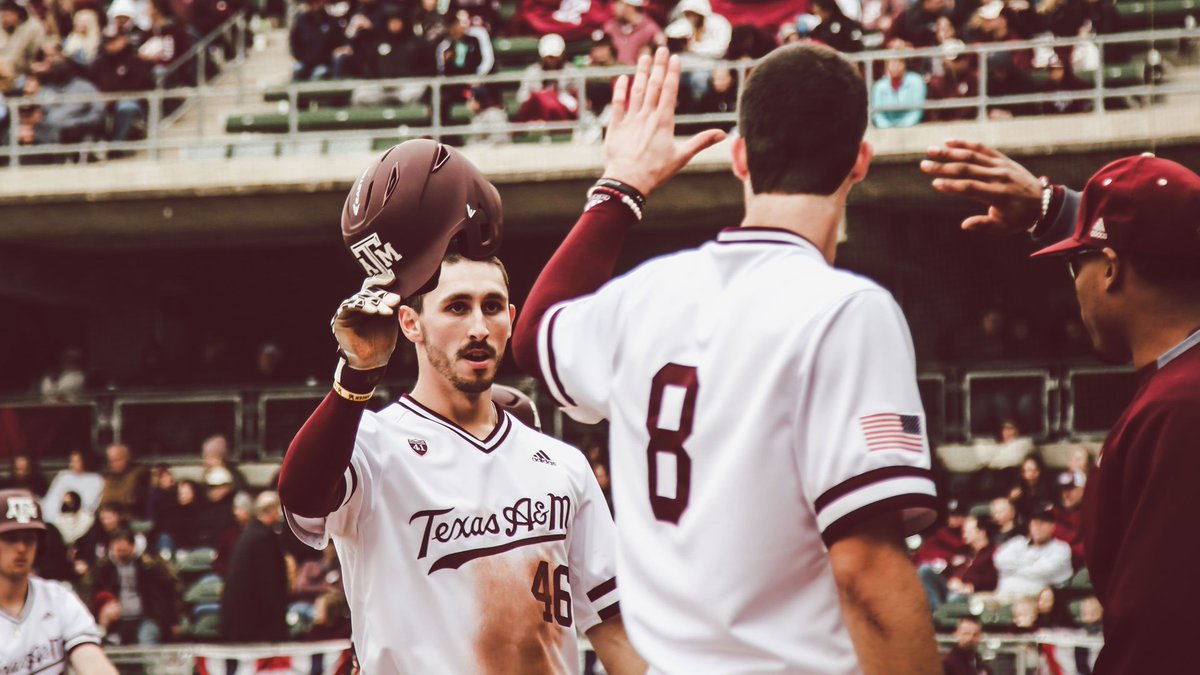 corymorrowband's tweet photo. Jonathan Ducoff #46!! Thanks for using "He Carries Me" as your walkup song at Texas A&amp;M University's Olsen Field.

Jonathon was diagnosed with follicular lymphoma in 2018 and beat the cancer later that year.

You've inspired me and you'll inspire countless others. https://t.co/I0HWkBcDka
