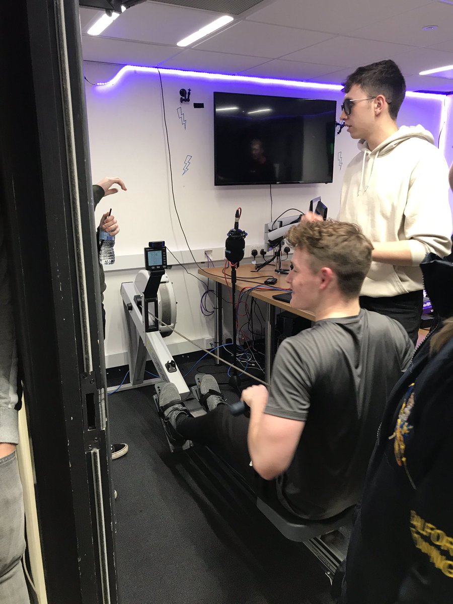 stuckinthemud18's tweet photo. We’re live in 25 mins, for the while go listen to @SRMondayMix  who are participating in a 15 hour row-a-thon throughout the night!! They’re raising money for Comic relief, you can donate here ! https://t.co/oswLuYU6mV https://t.co/O5MJLHi6IZ