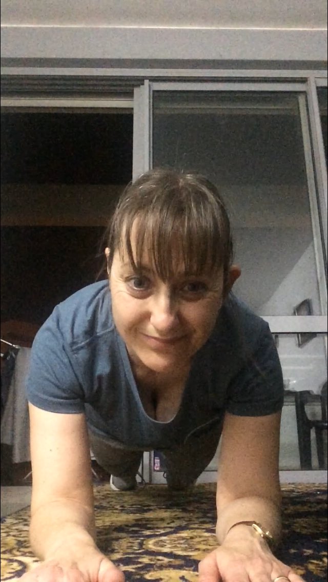 IsraelPeakers's tweet image. #repost for @EsmeYona.
Day 11 of the #30dayplankchallenge ( 60 sec) @mypeakchallenge #mypeakchallenge #planking #israelipeakers @IsraelPeakers @PPeakers @BPeakers