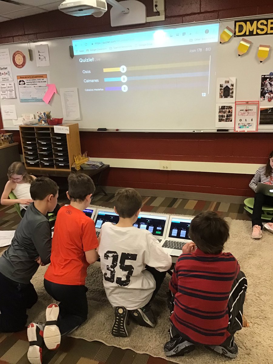 SenoraTurner28's tweet photo. 4th and 5th graders LOVE practicing Spanish vocabulary with Quizlet Live! #tlc28 #innovate28 #teachspanish @quizlet @MsHart28 @GB4th209 https://t.co/lmG9qReOHP