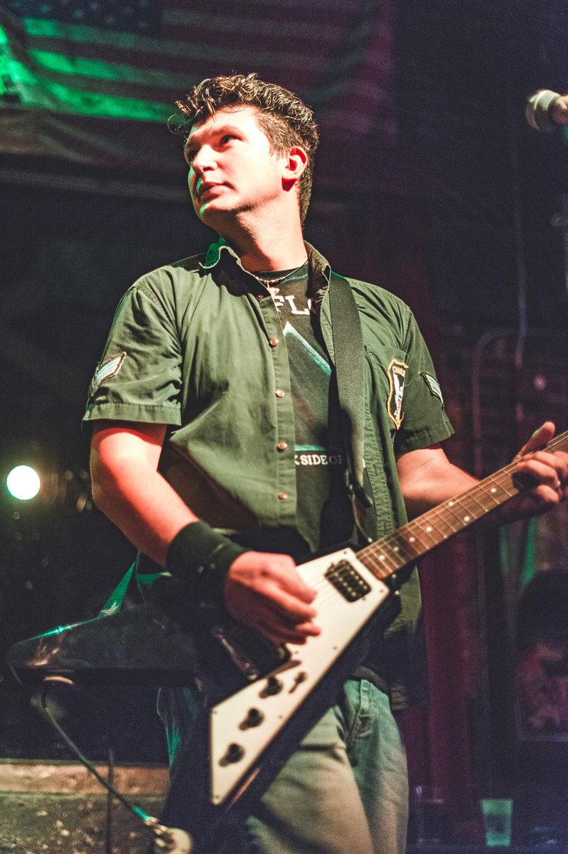 CaltechMagazine's tweet image. “I never thought being a professor at Caltech would lead me to playing in the symphony. In what other universe would I have wound up playing with @MiamiSymphony?&quot; @kbatygin will perform a new song March 14 inspired by Planet 9, written by conductor Eduardo Marturet. #SoCaltech