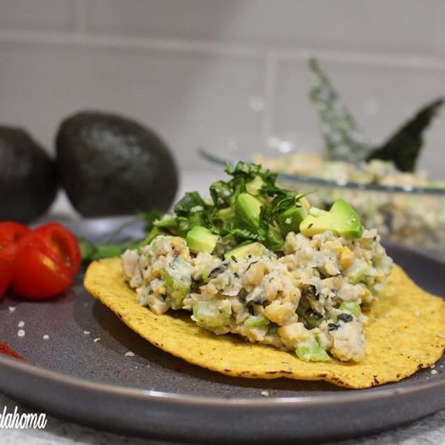 hippiebutter's tweet image. We do not need to eat fish to get health benefits. Omega-3s can be gained through a fish-Free diet. I am amazed by the flavor and texture in the dish. It resembles the original flavor in such way that it could be easily be mistaking for something off a s… ift.tt/2Cf5NvH