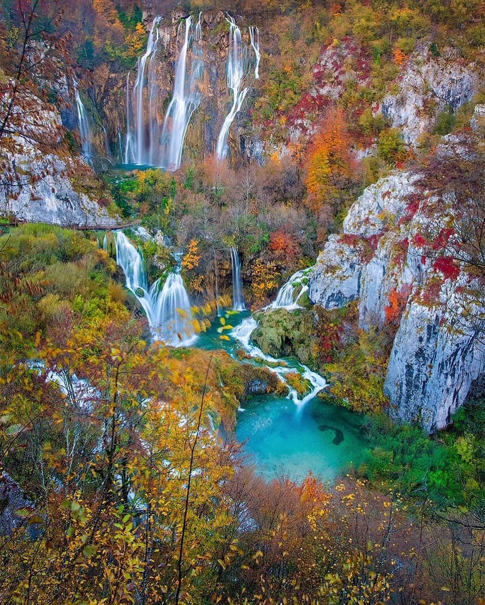 WtEurope's tweet photo. So amazing 😍 Croatia 🇭🇷🇭🇷🇭🇷
🚩 Follow @WtEurope
📍 Like and RT ⬇️ 🚩
🌎Croatia 🇭🇷 🇭🇷
Credit 📷 @kyrenian https://t.co/mUqYZ5CyVv