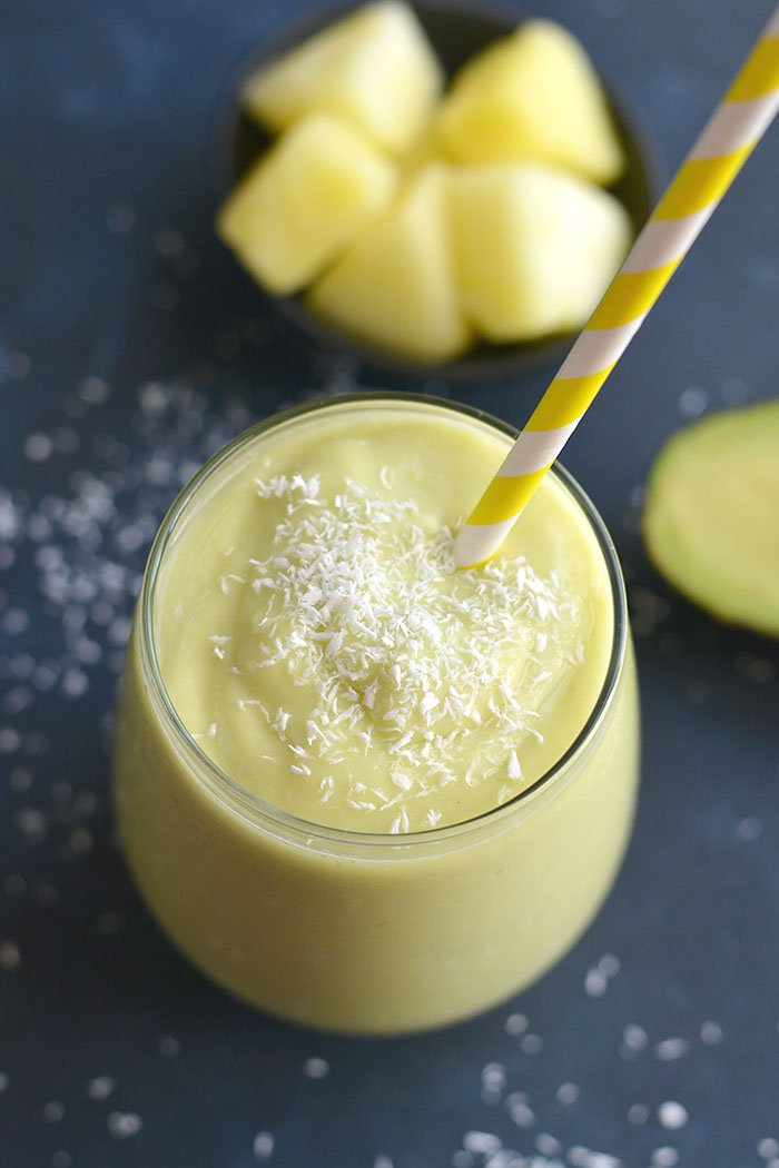 skinyfitlicious's tweet photo. Snack time just got better! This Piña Colada Avocado Smoothie has 4 ingredients and tastes like a tropical milkshake. #AD #DoleSnacking #SharetheSunshine @DoleSunshine https://t.co/6jDnDIny0n https://t.co/Gxy2tqrnTC