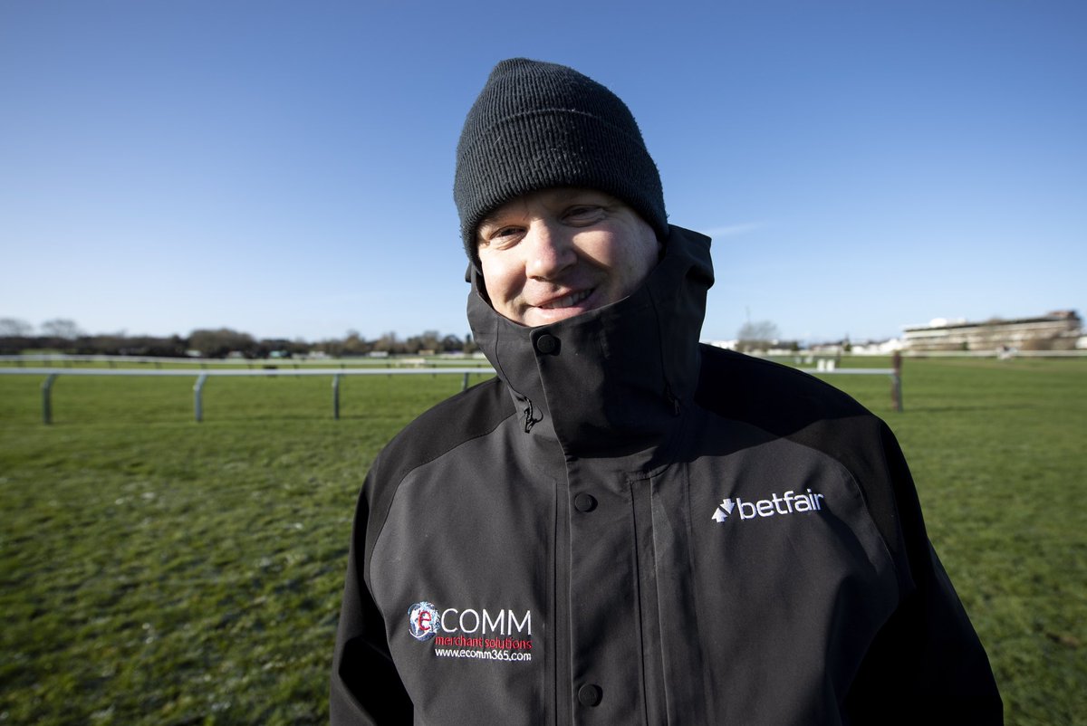 NavanRacecourse's tweet image. Team GE is ready! 💪🏼☘️🏇

Wishing @gelliott_racing and all his team the best of luck this week at the Cheltenham Festival. 

#NavanForm winners Apple’s Jade &amp;amp; Battleoverdoyen looked a picture this morning on the gallops. ⬇️

#RoyalCounty #GreenCorner #TheFestival #TeamIreland