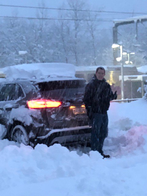 producepro's tweet image. A little snow wasn't going to stop @KatsiroubasBros from going live with PPro last week! Kudos, and welcome to the PPro family! #ppro #liveweek #katsiroubas #newcustomer #MondayMotivation
