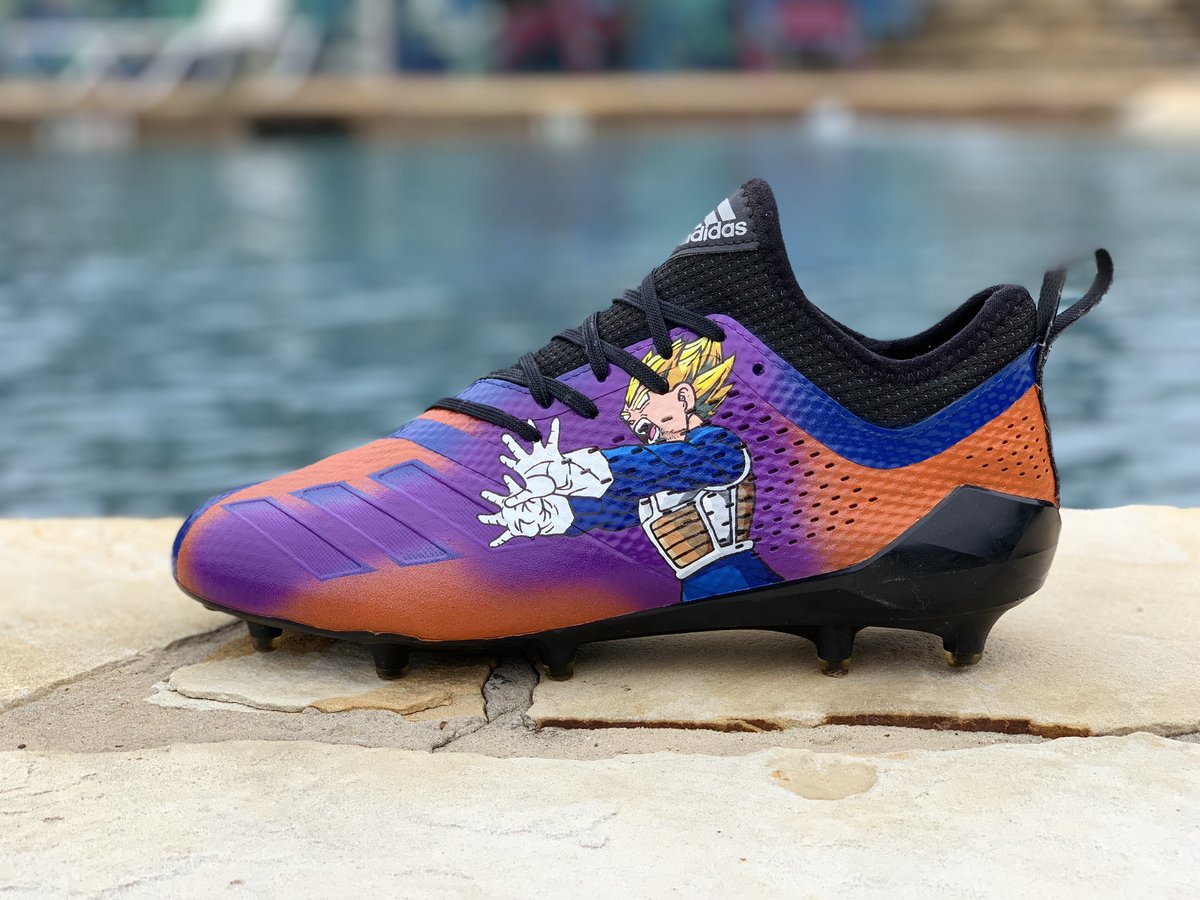 Ethan’s CUSTOM Goku vs Vegeta football cleats 🔥🔥🔥
#BWear 🦁

#dragonballzshoes #dbzshoes #dbz #goku #vegeta #gokuvsvegeta #adidas #customadidas #adidascleat #angelus #angelusdirect #angeluspaint @adidasfballus @adidas @angelusdirect @angelusshoepolish