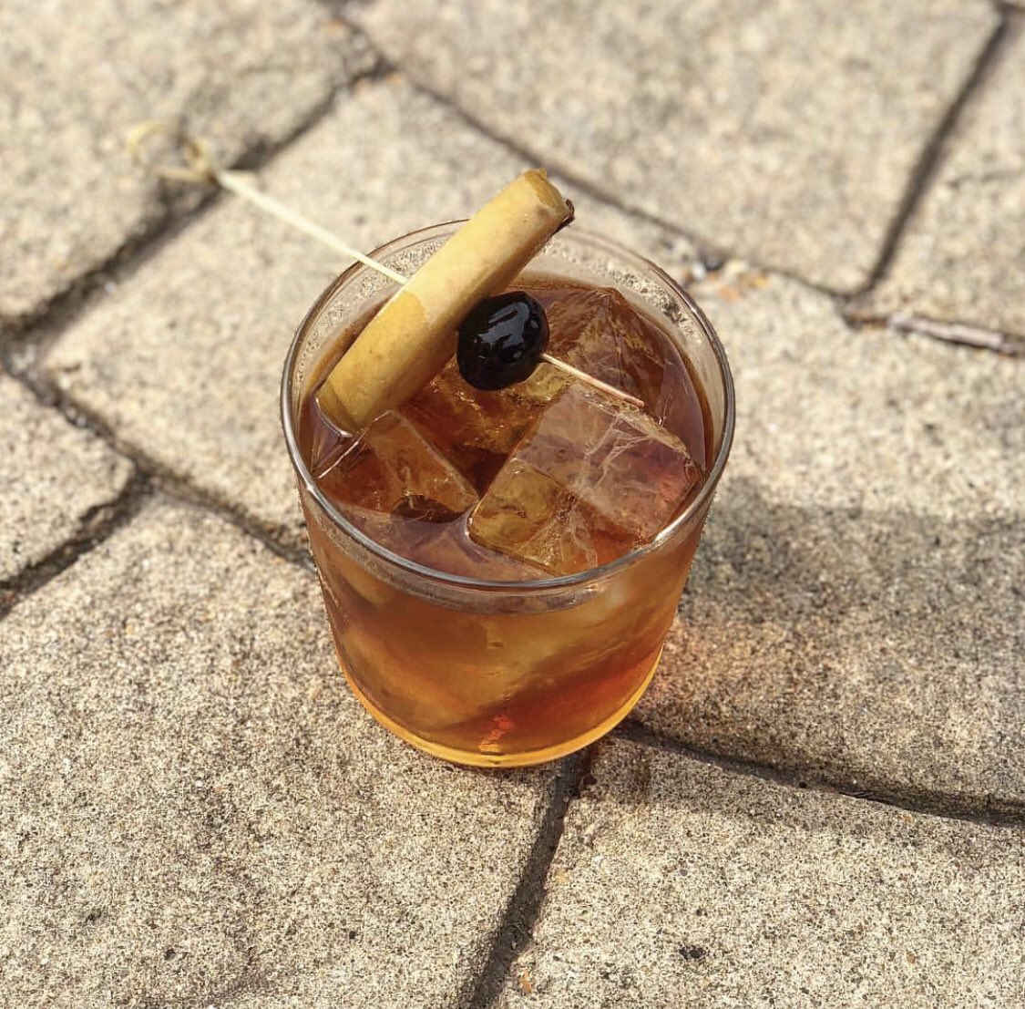 The good thing about springing our clocks forward is that happy hour comes sooner 🤷🏻‍♂️

#DaylightSavingsTime