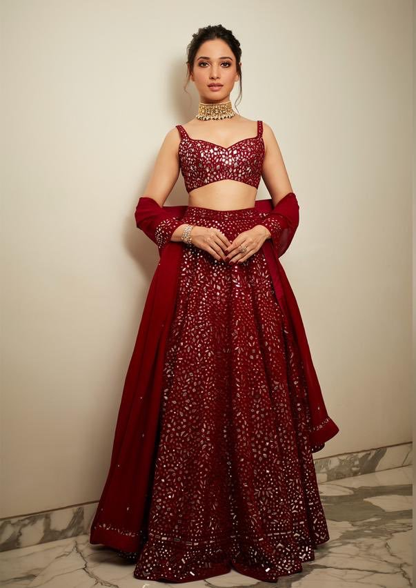 TeluguCinema's tweet image. Beauty in red 💕

#TamannahBhatia 
@tamannaahspeaks 

pc: #mohitbhatia