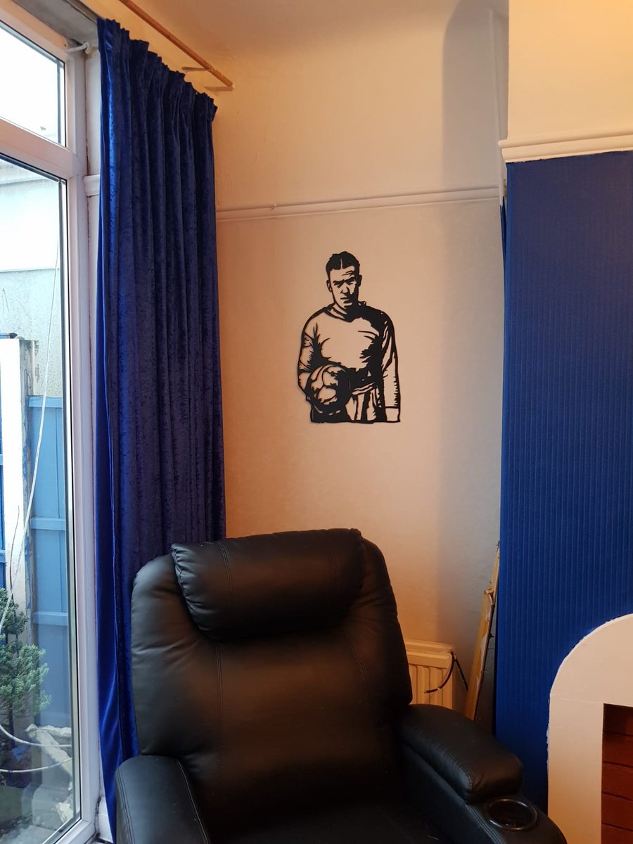 PMA_888's tweet photo. Dixie Dean wall art 2mm thick powder coated mild steel £90 

Dixie Dean bust £45 https://t.co/yO6Lb4L2bS