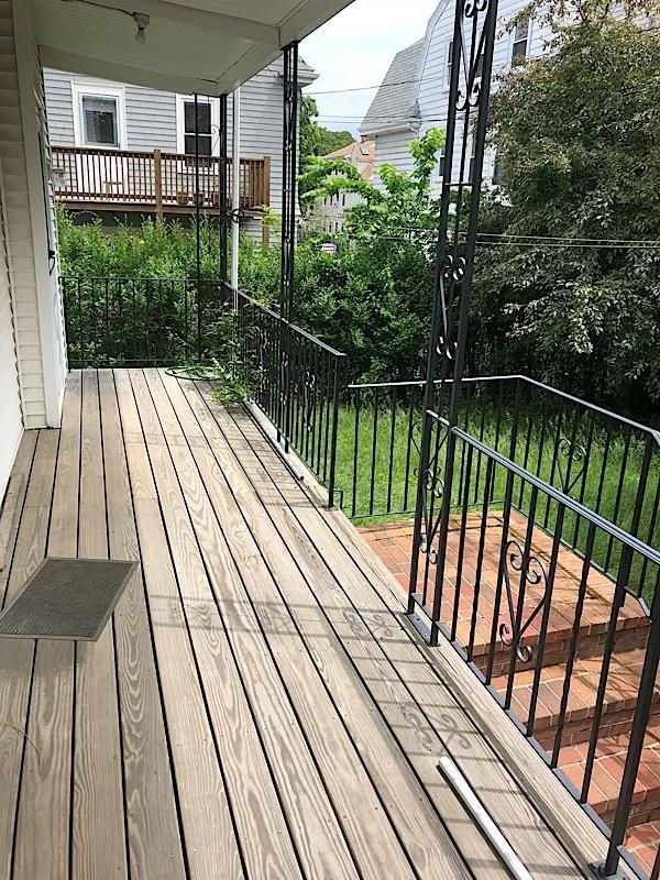 Choice Somerville 2BD, spacious gorgeous kitchen, hardwood floors, back yard and parking! 2800. Available 9/1. #somervilleapartments #cambridgeapartments 102991.speedhatch.com/rentals/109144…
