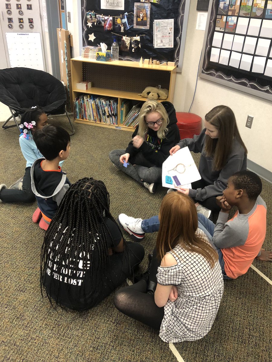 koontzscience8's tweet photo. @avonnorth1 8th grade teaching 2nd grade @SycamoreACSC about the water cycle with storybook creations.  Thanks for having us over! https://t.co/zD48jRy3mu