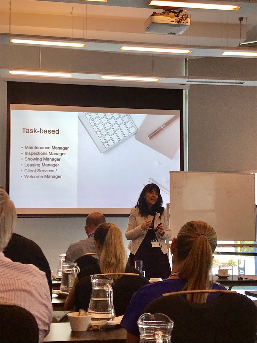 ireviloution's tweet photo. ”Your property management team structure must be flexible, fluid and form the foundations of your business objectives” @JoAnneOliveri #TeamStructure #PMLS19 #ClimbHigh #Masterclass https://t.co/yZGwOUI3Gd