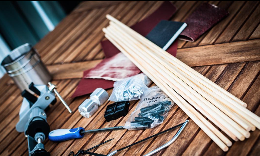 GatewayFeathers's tweet photo. _plainnsimple_
Need some new arrows 🏹 #arrow #arrows #woodenarrows #splicing #splicingarrows #traditionalarchery #instinctivearchery #archery #bow #tradlife #flatbow #longbow #bushcraft #trekking #forest #woods #adventure #bearpaw #byronferguson https://t.co/bzM32BtOCW