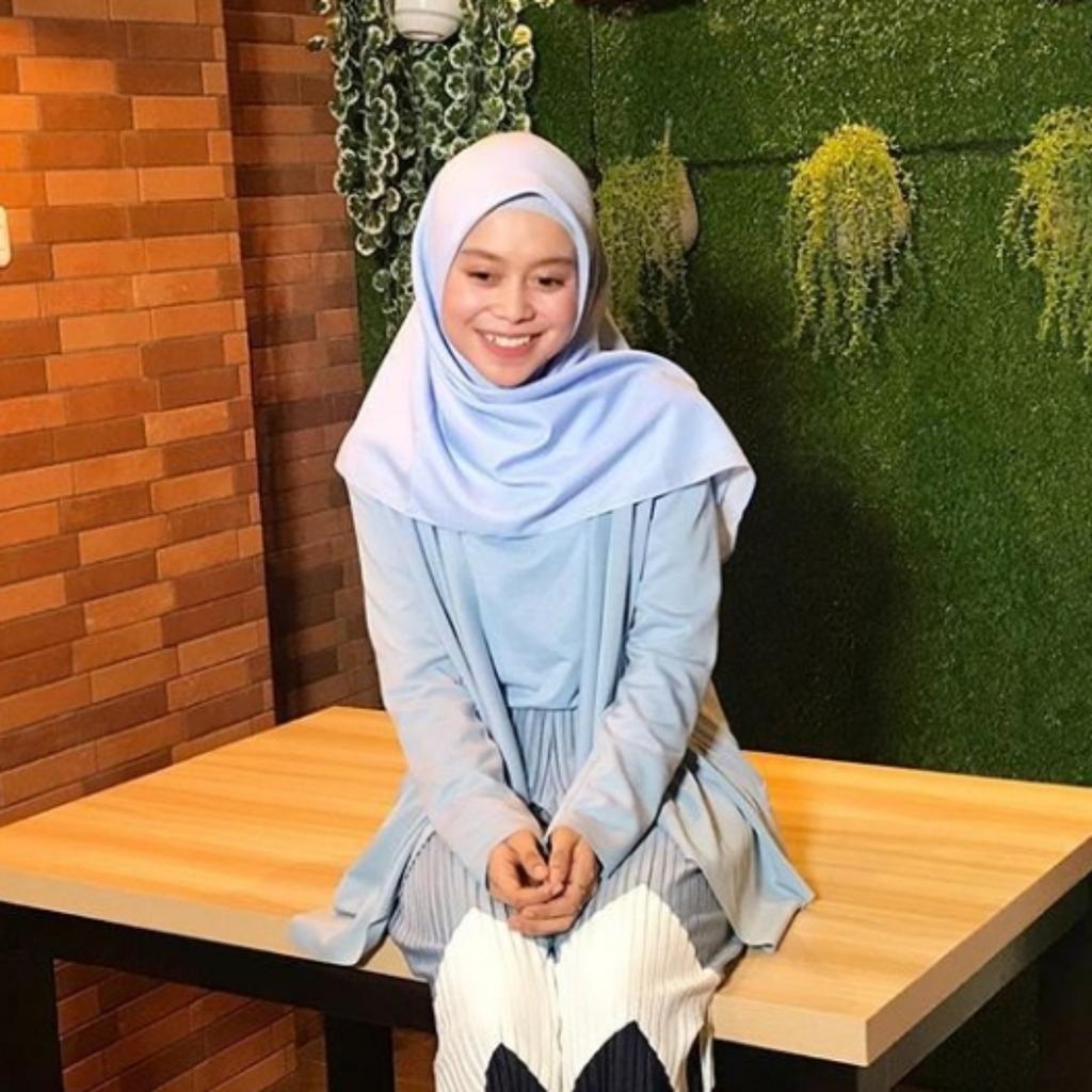 Ada cerita
#VCLestyAdaCeritaOnYoutube