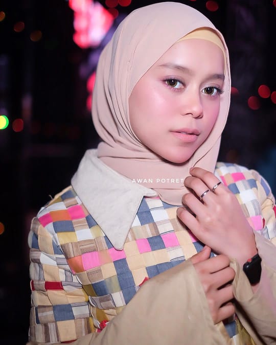 Siang" gini di kasih yh adem" dlu #VCLestyAdaCeritaOnYoutube