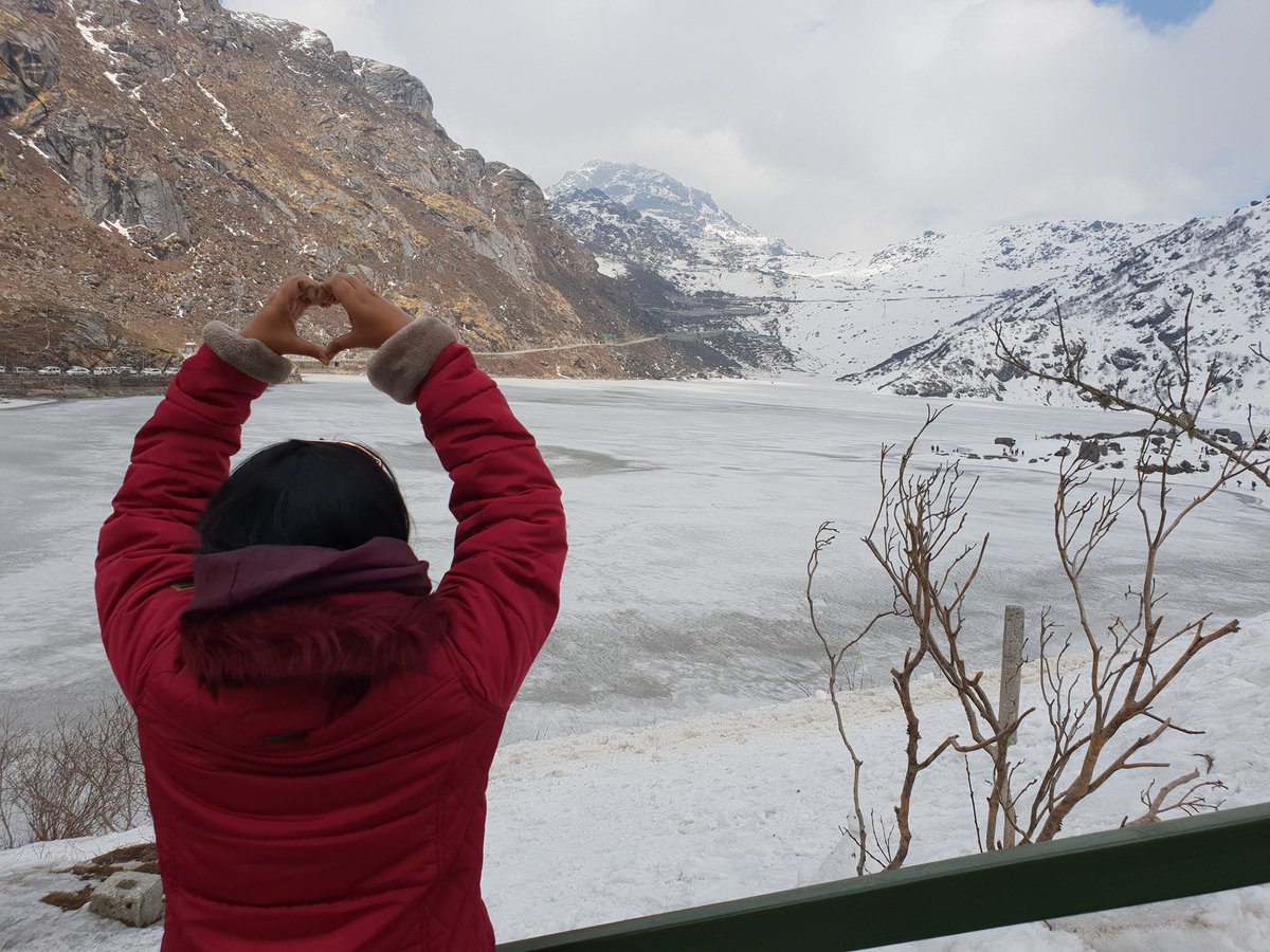 Hey KHJ..  Love for you ❤ with red jacket!  🤣
#KimHyunJoong #LoveKHJ #NewWay #SouthKorea #Bangladesh #sikkimtour #freezing #beautifulworld