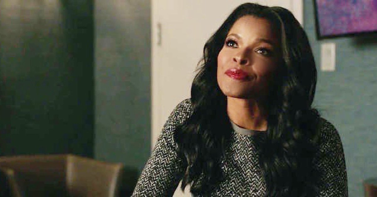 keeshasharp's tweet photo. You may know my character Naomi Nivola from Season 2 of #TheGoodFight is back on the premier episode of Season 3! This is such a great series and I’m proud to be a small part of it. If you haven’t seen it yet, you should. 
@thegoodfightcbs 
#JoinTheFight https://t.co/6850MlU7oF