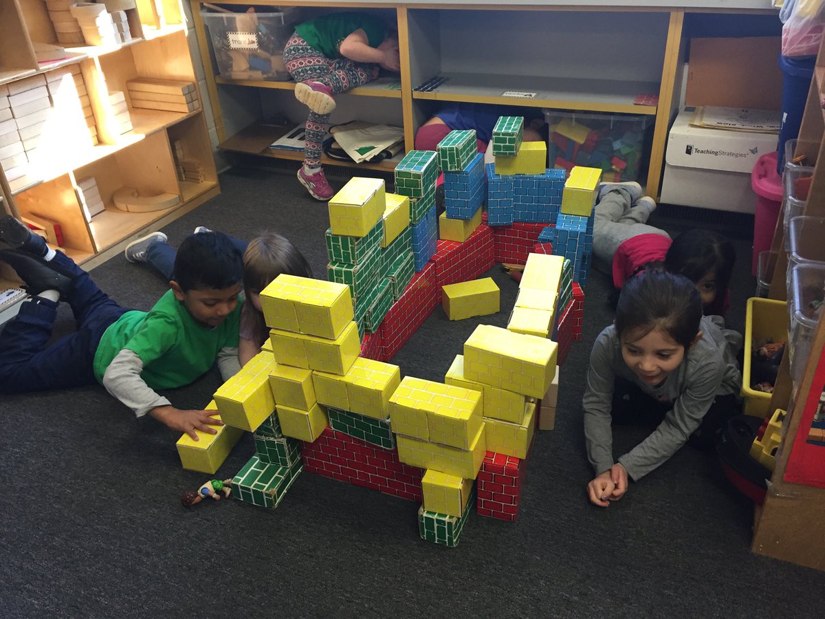bstone79's tweet photo. Building a better leprechaun trap and leprechauns.  Hiding quietly with high hopes!@pamhernandez_4#JFKisRedHot https://t.co/hIiq8nXavL