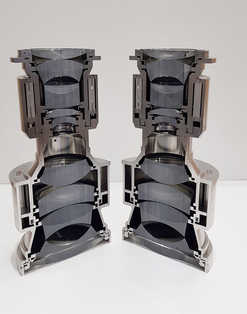 InsollTools's tweet image. What a beautiful cutting pictures ? Lenses #lenses and stainless steel #stainlesssteel material cutting with endless diamond #diamonds wire #wires loop #loops . nancy@insolltools.com ensolltools.com