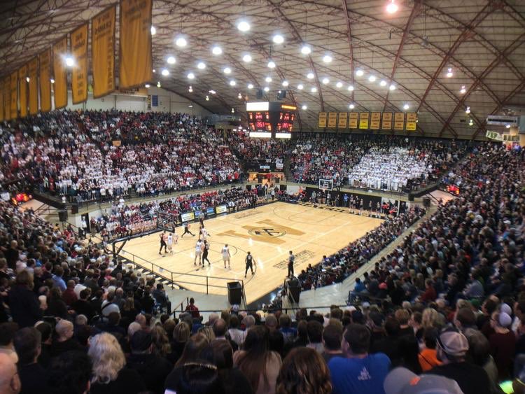 Let’s hear it for the #HatchetHouse, host of the 1A and 4A Semi-State games. What an incredible atmosphere for high school basketball! #packedhouse #highschoolsports #tournamenttime #brbest #basketball #barrreevevikings #barrreevebasketball