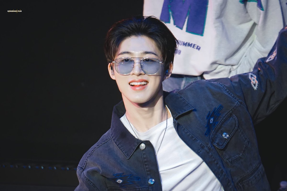 ikon_photogrphs's tweet photo. [190316] 뉴욕 삼성 x 포트나이트 이벤트
_
PHOTO | 김한�� Hanbin ハンビン 
COPYRIGHT | nonsensefilm님

@YG_iKONIC https://t.co/908g9sMdVE
