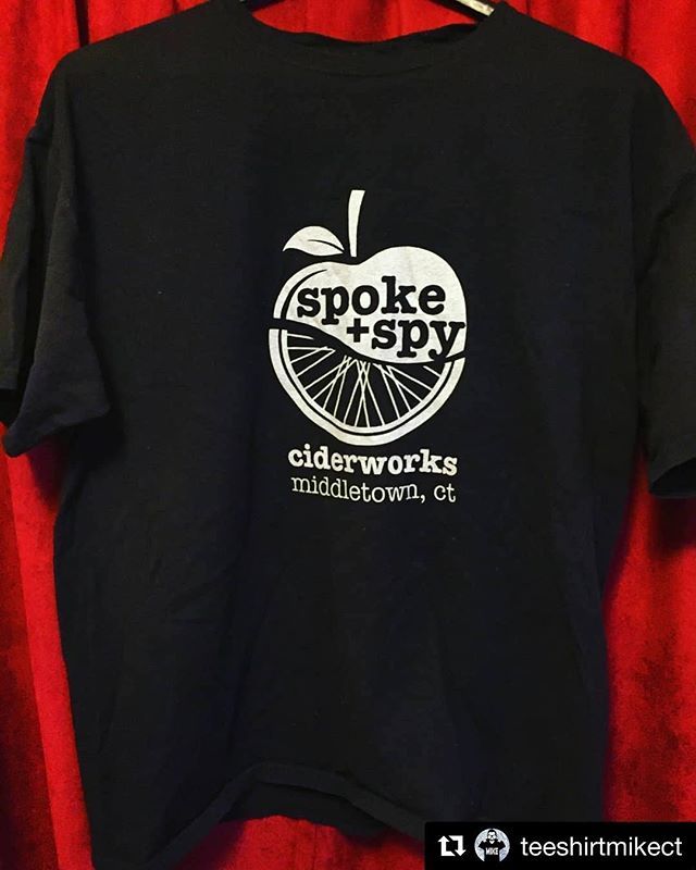 SpokeandSpy's tweet photo. Looking for a tee and cant make it to the cidery?? Talk to Mike!! #Repost @teeshirtmikect
・・・
We are offering an official tee shirt from our friends over at the Spoke+Spy Ciderworks. Ron Sansone is an award-winning cider artisan.  Head down to Middletown CT to sample one of … https://t.co/POeWWKos7s