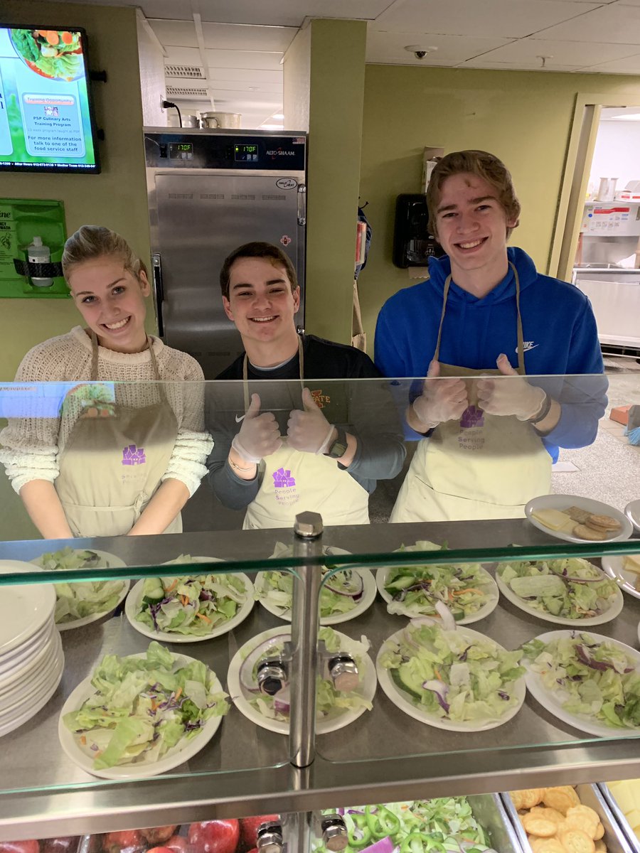 BTC_updates's tweet photo. such a fun way to spend monday night with this group down at psp !! so grateful for all of our amazing volunteers who help us out every week🤩🤩 https://t.co/4ggcjHlj7q
