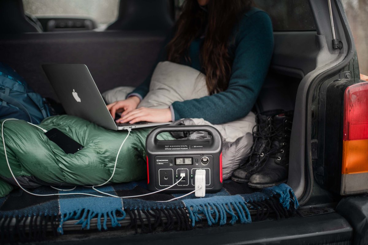 GIVEAWAY 💕
7-day countdown: #HondaByJackery will be available on Amazon.
Enter to win a Honda By Jackery 290Wh power station:
✅Follow <a href="/jackeryinc/">Jackery Inc.</a> 
✅Comment on how you will use this portable power station
✅RT
✅Like
US residents only.
bit.ly/HondaByJackery…
#Honda #powerup