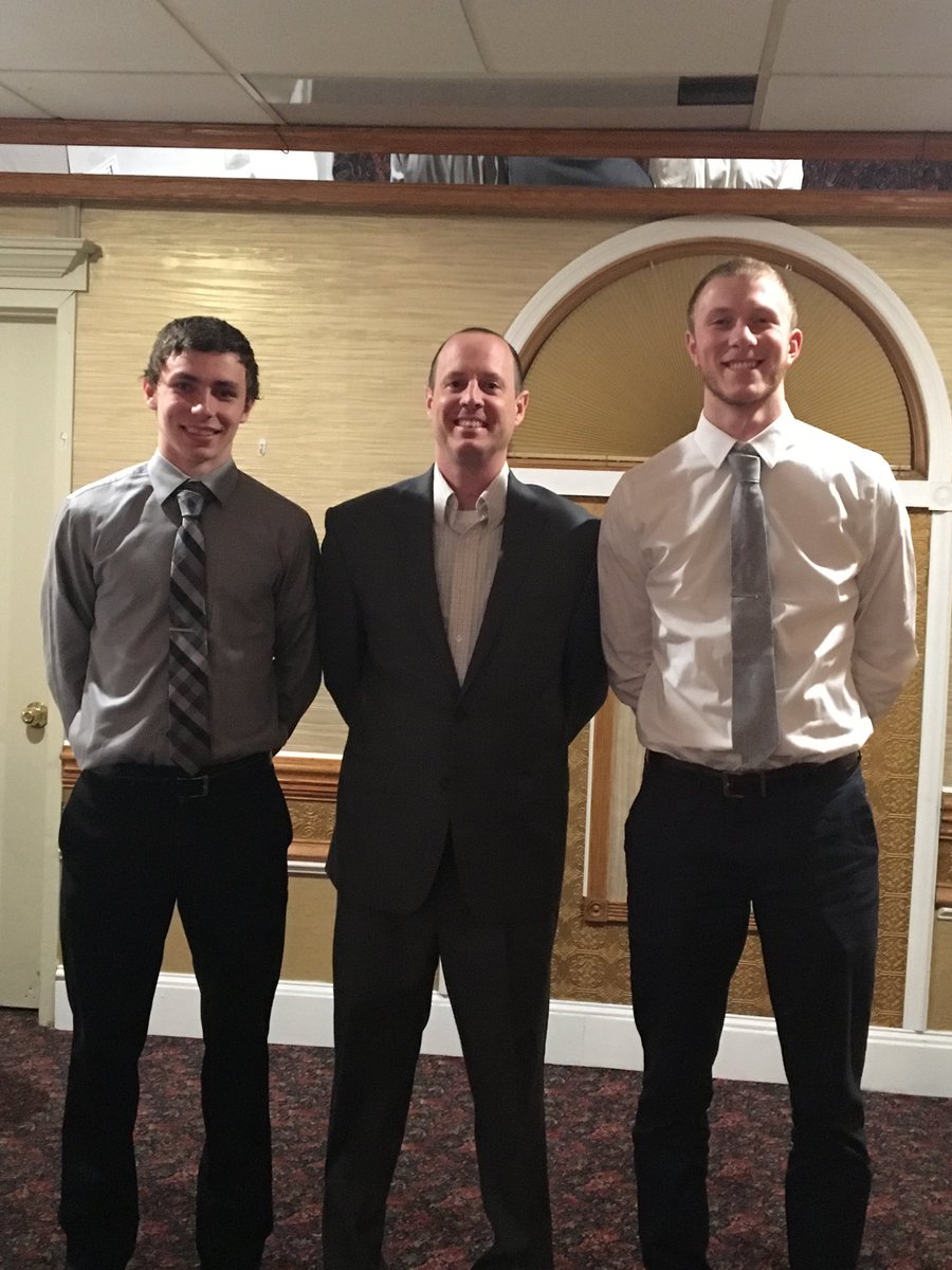 FairlessHoops's tweet photo. ⁦Lucas and Jack with ⁦@CoachBille⁩ tonight. A 🌹between 2 thorns 😝 https://t.co/pRfUYWVrCw