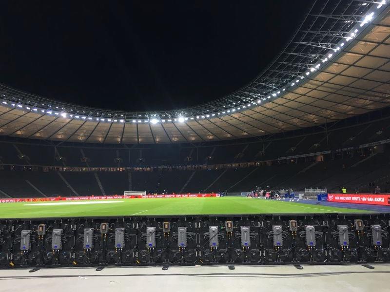 gil_CreateLED's tweet image. Another year in Berlin Olympia Stadium. 
——No matter the sports, partner with Lagardère Sports, we support the sponsors in further shaping their positioning in their respective target markets and in reaching their customers with targeted#perimeter #perimeterledscreen #AVinSports