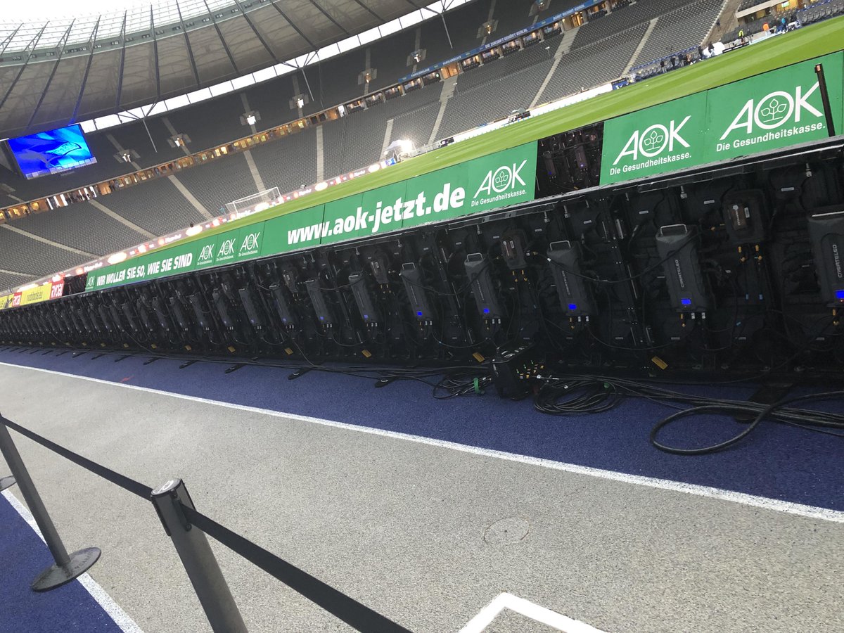 gil_CreateLED's tweet image. Another year in Berlin Olympia Stadium. 
——No matter the sports, partner with Lagardère Sports, we support the sponsors in further shaping their positioning in their respective target markets and in reaching their customers with targeted#perimeter #perimeterledscreen #AVinSports