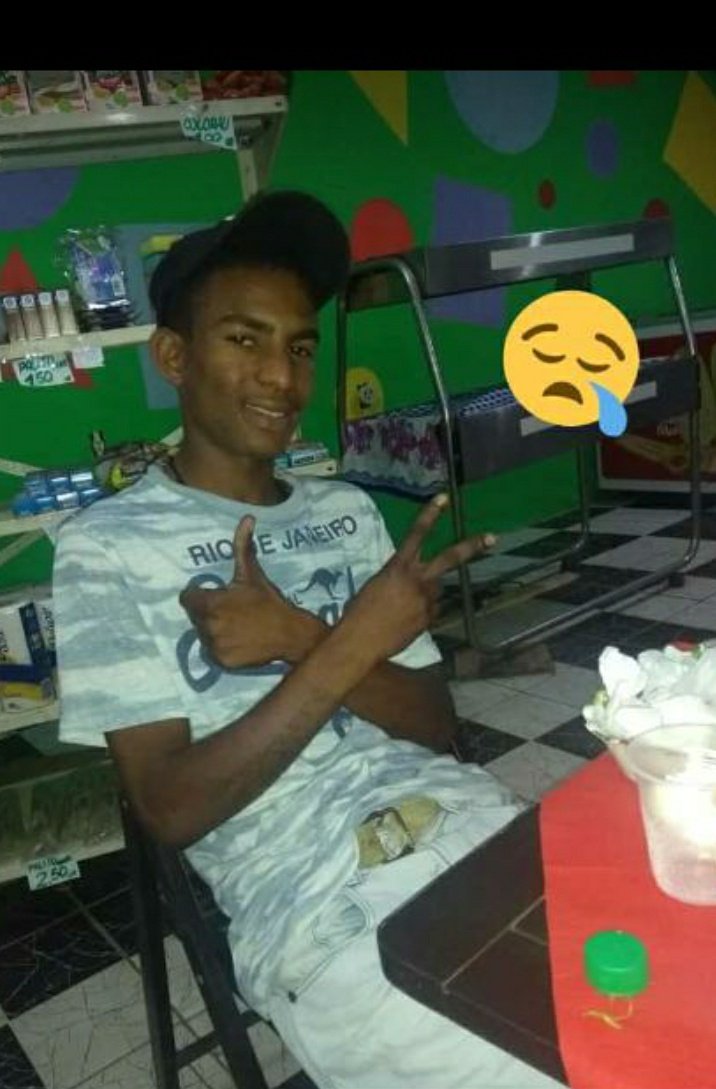 EternoMachan's tweet photo. Vai com Deus menor bom descansa em paz mano Dg os cria te ama 💔😭😭😪👼🤬 https://t.co/2rMzZlQ55W