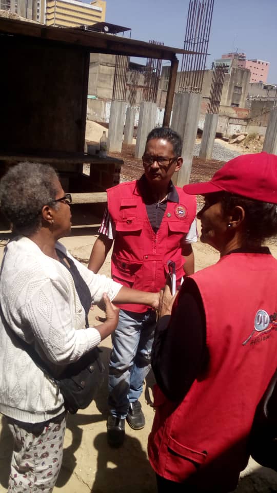 CISPCaracas's tweet image. #18Mar| #InspectoresPresidenciales en #Ccs realizan Seguimiento a Obra del Urbanismo de la Gran Misión Vivienda La Panamericana, en Catia, parroquia Sucre, mcpio Libertador. #PlanParaServiciosBásicos