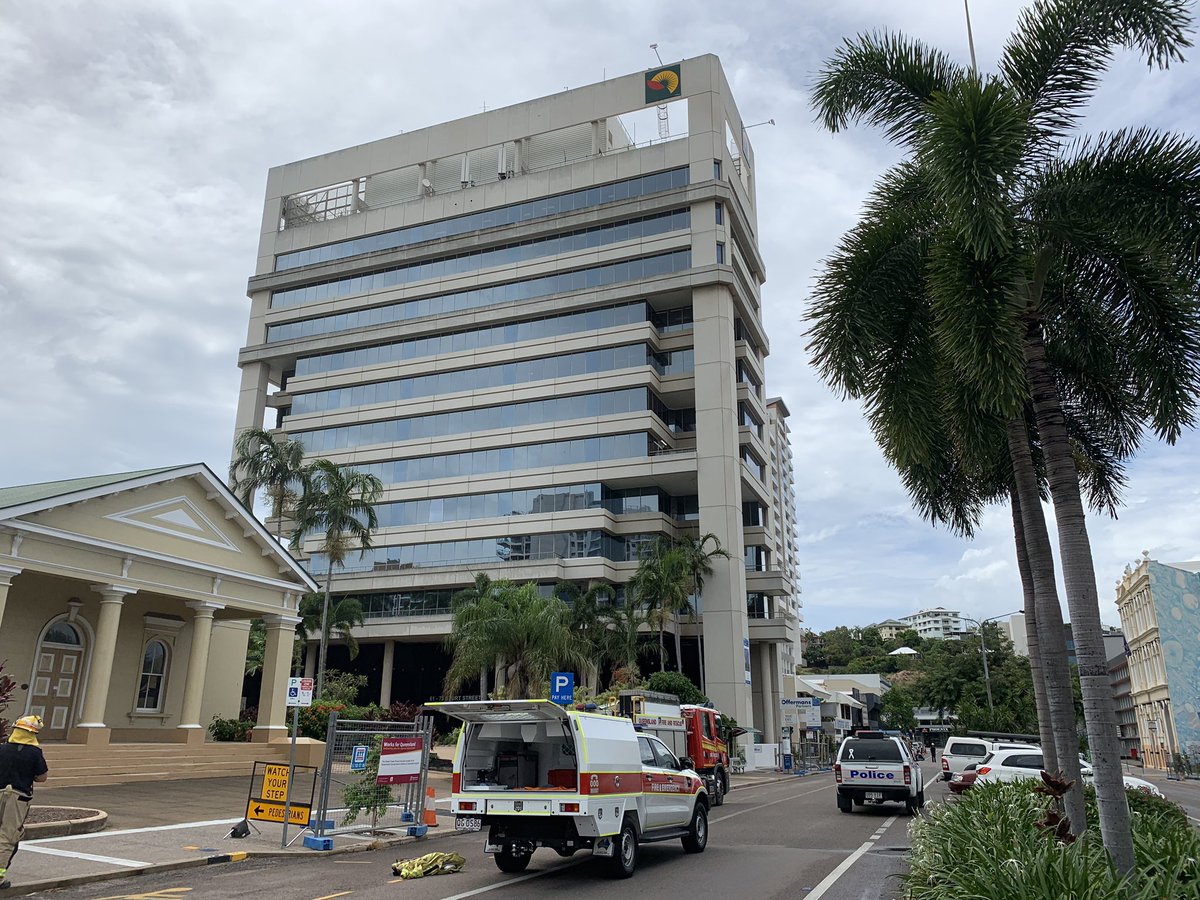 100 meter exclusion zone around the Suncorp building. It’s been evacuated following reports its unstable.