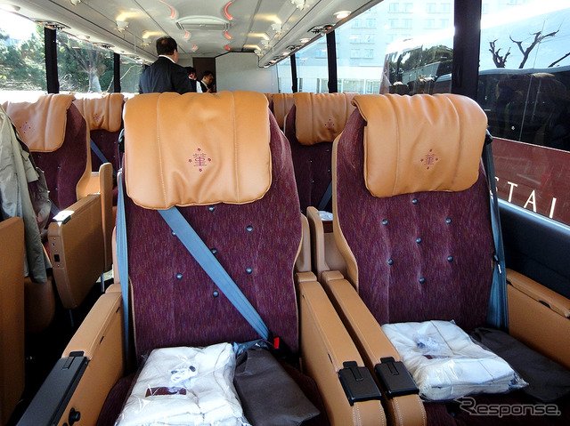 豪華バス