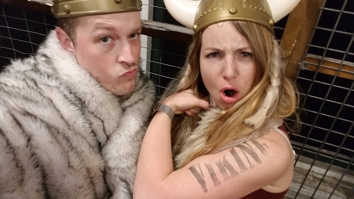 smashleyhamer's tweet photo. It's my birthday week, so we went axe throwing and then ate tapas. #vikingAF https://t.co/cstIM3spsn