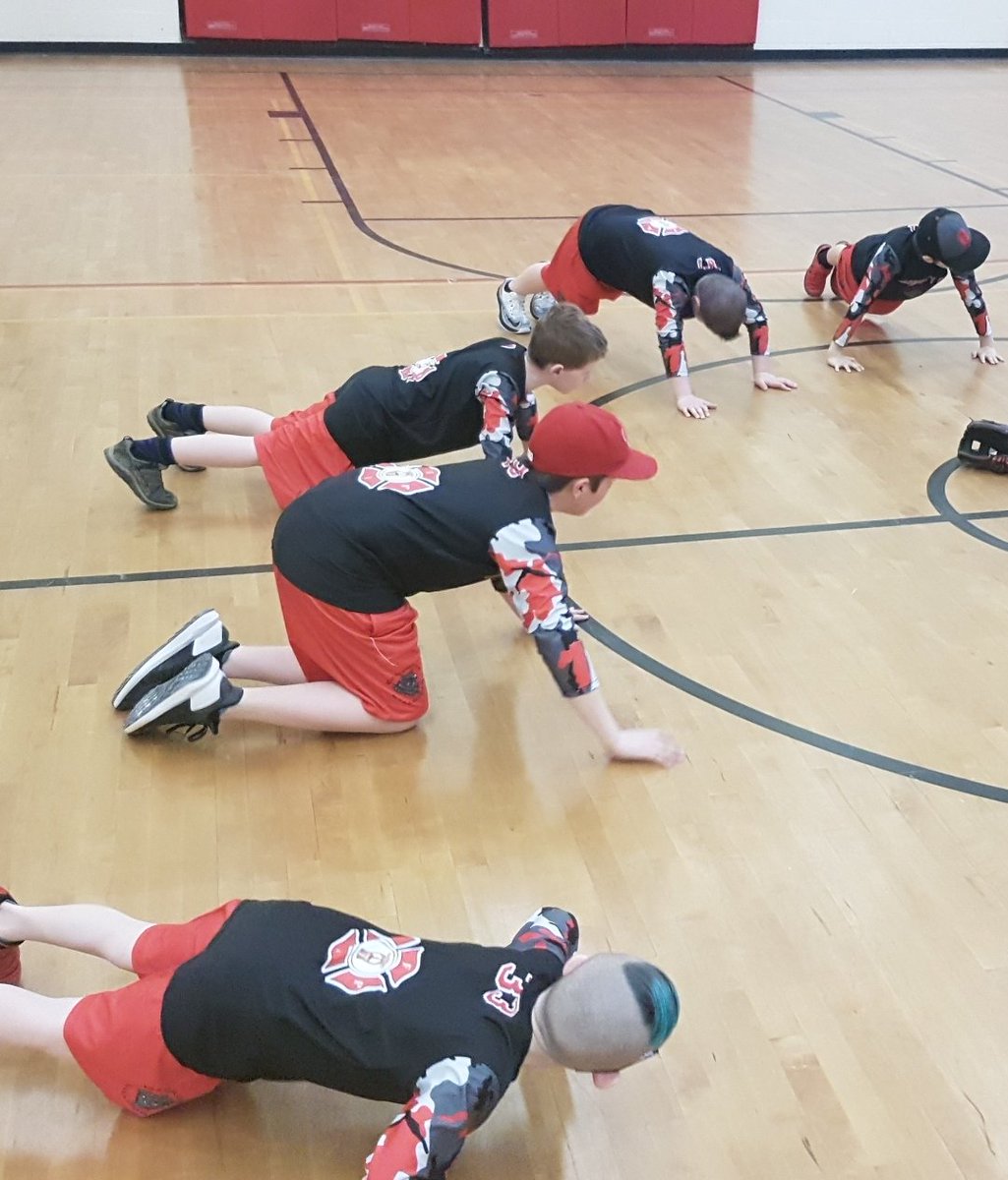The boys stretching out and getting ready for off season workouts in their new duds courtesy of <a href="/WINGMANSPORTS1/">Wingman Sports Corp.</a> only 2 months left til the first Tourny! #lookgoodplaygood