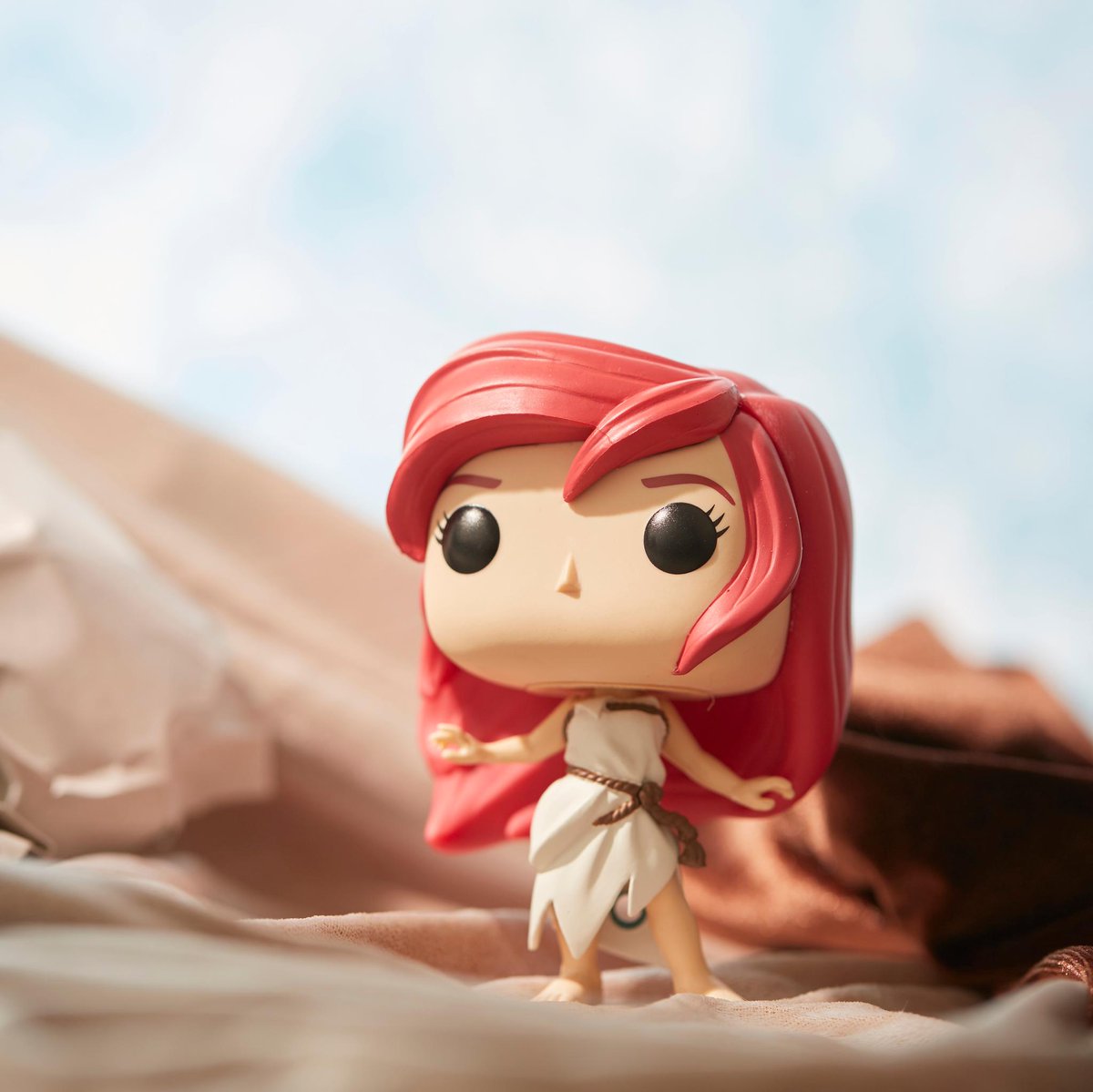 BoxLunchGifts's tweet photo. Our exclusive 30th Anniversary @funko #TheLittleMermaid Ariel Pop! is ready to stand 🌊🐚 Available online now! https://t.co/rucogGi3Jp https://t.co/Zxuhz6dXsI