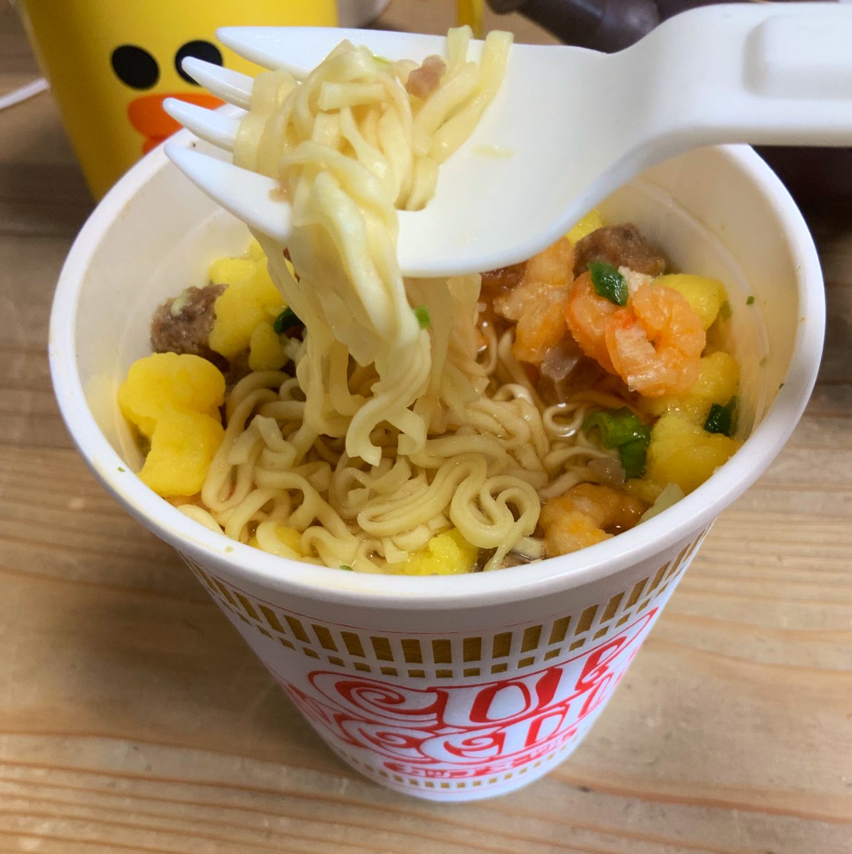 前川さなえ 藤子 F 不二雄ファンは カップ麺はプラスチックのフォークで食べるよね T Co Csx4a92dff Twitter