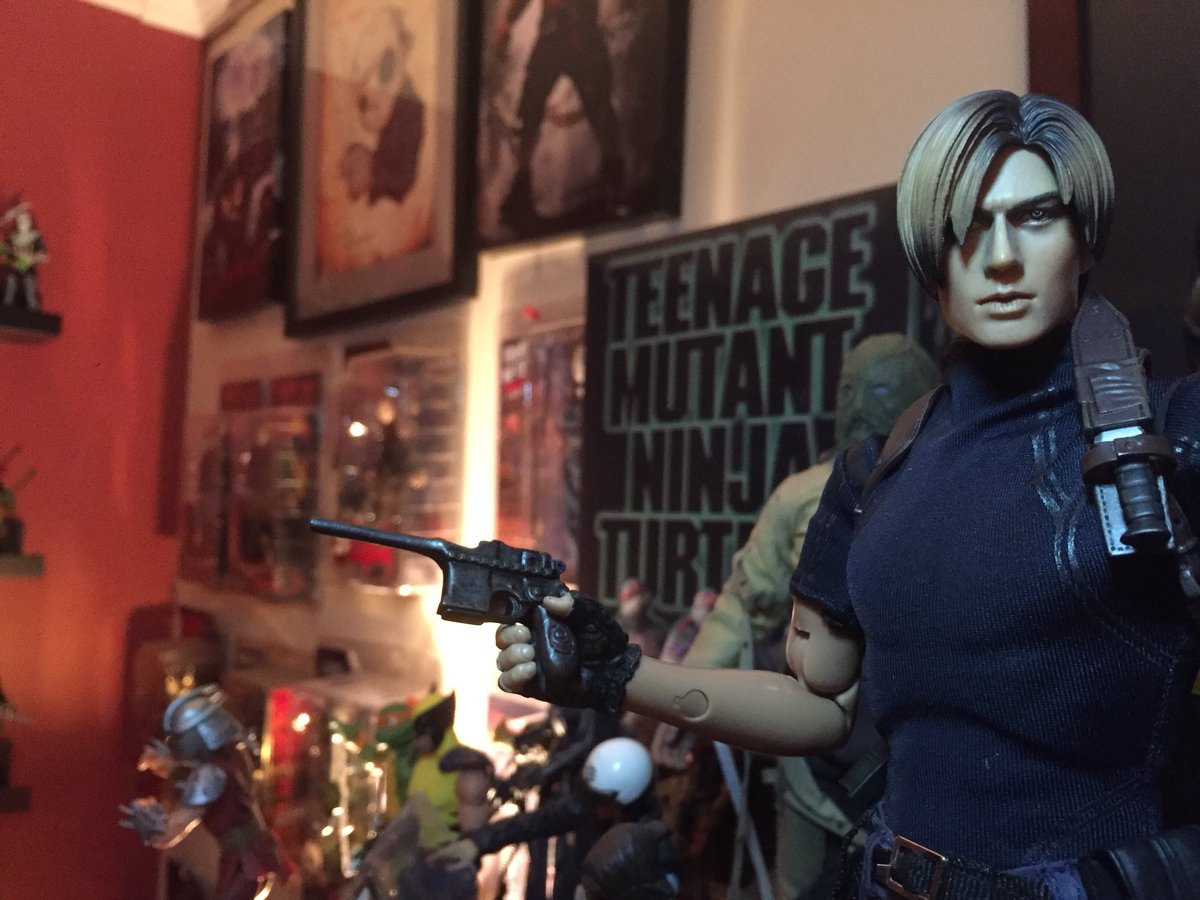 hot toys leon